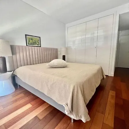 Em Boa Localizacao Com Piscina * Lisboa